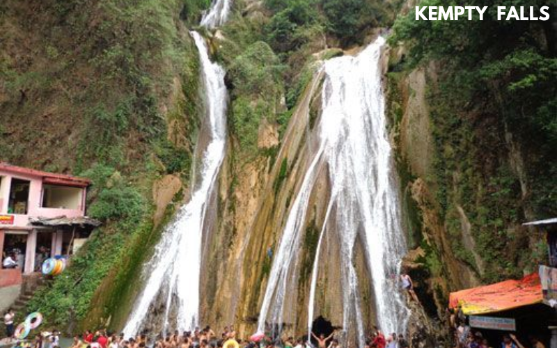 stunning waterfalls in India