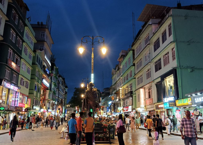 MG Marg Gangtok night view with colorful lights – Local sightseeing in 7 Days in Sikkim Itinerary