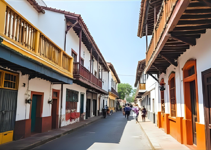 White Town French streets in Pondicherry – affordable coastal destination in India