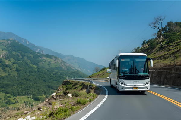 Delhi to Manali budget travel by HRTC Volvo bus – affordable trip guide 2026